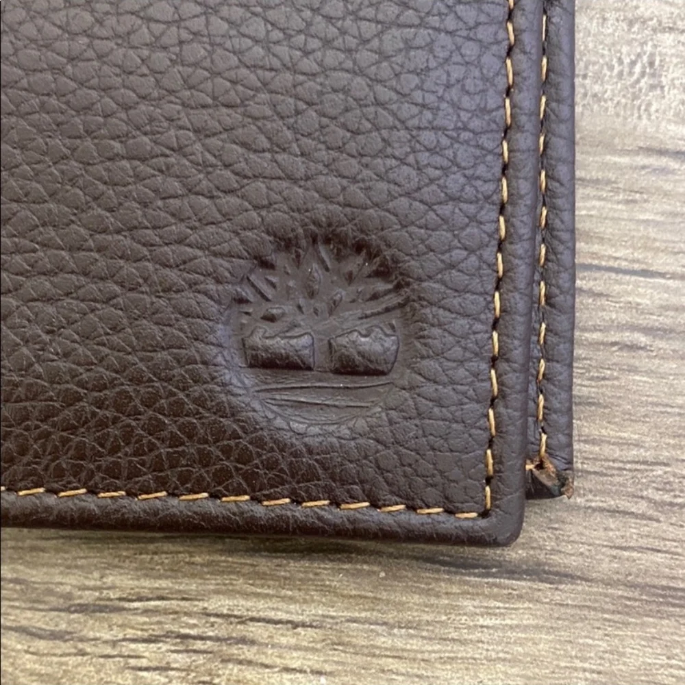 Timberland Dark Brown Leather Card Holder